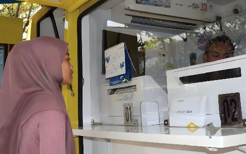 Gender-disaggregated analysis of bank agents network